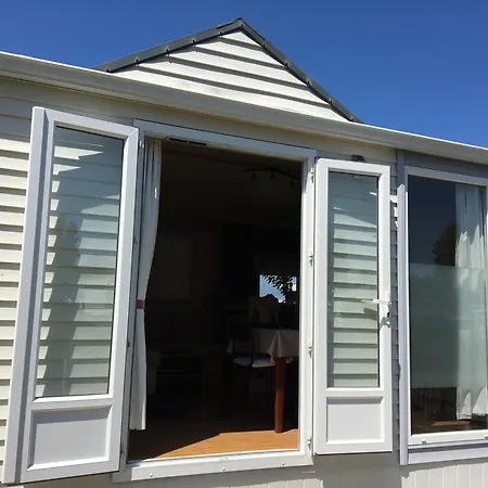 Holiday home Nordsee Glamping Mobilheimchaletstacaravan *